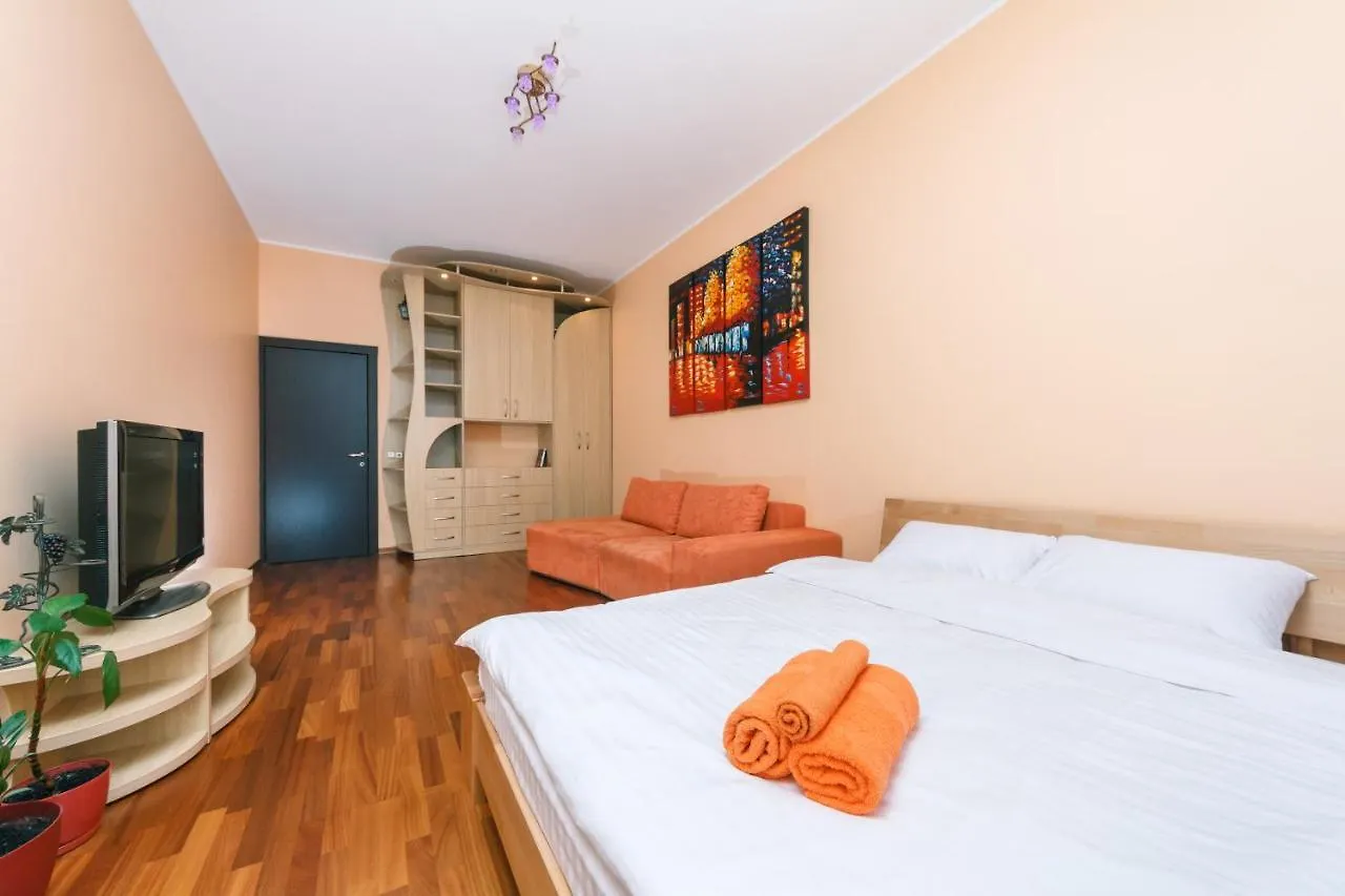 1 Bedroom Apartment At Riverside. Obolonskaya Embankment. Kyiv