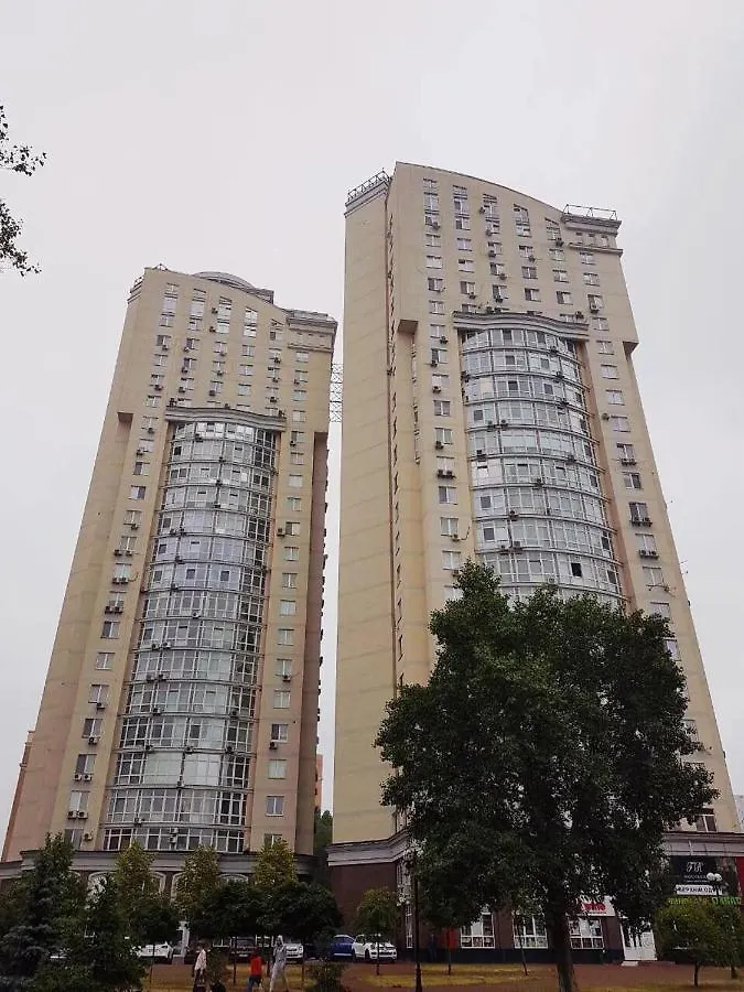 1 Bedroom Apartment At Riverside. Obolonskaya Embankment. Kyiv